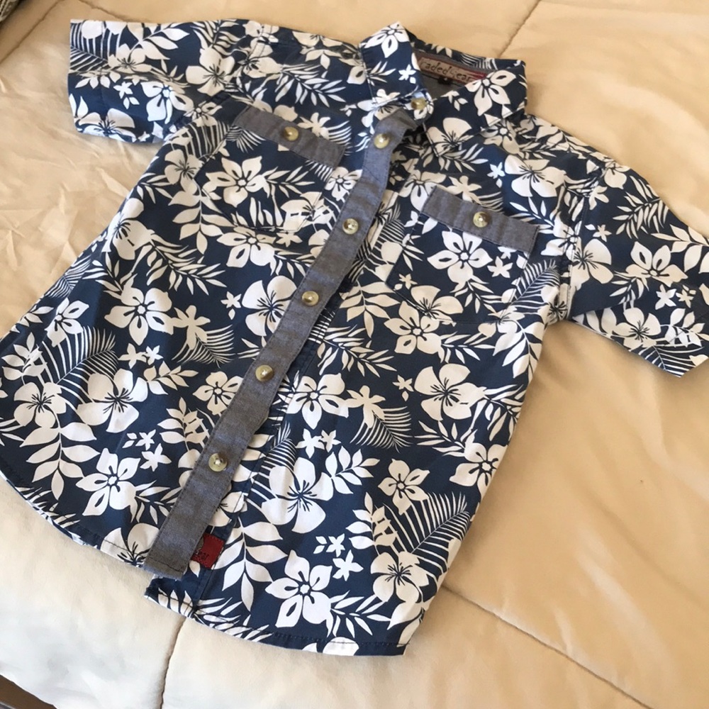 Little boys island print shirt